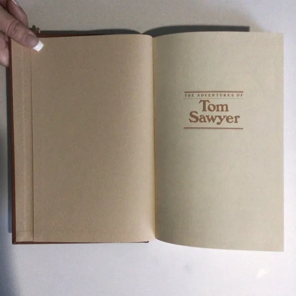 Tom Sawyer by Mark Twain Hardcover Book - Picture 4 of 14